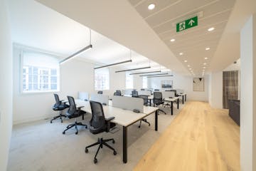 1st Floor, 16-21 Sackville Street, London, Office To Let - _JSP4310.jpg