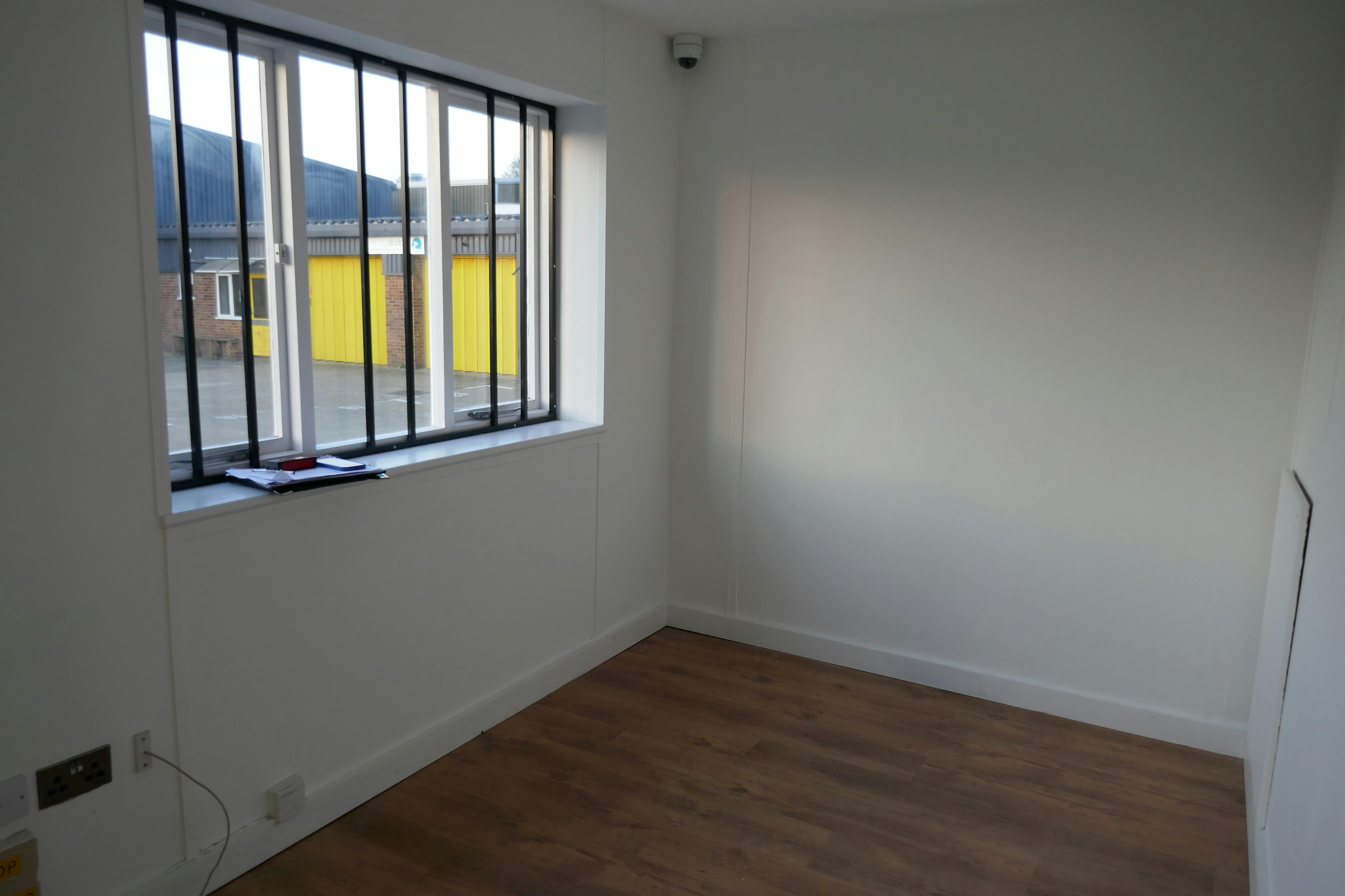 Unit 20, Harlow, Industrial To Let - details 3.JPG