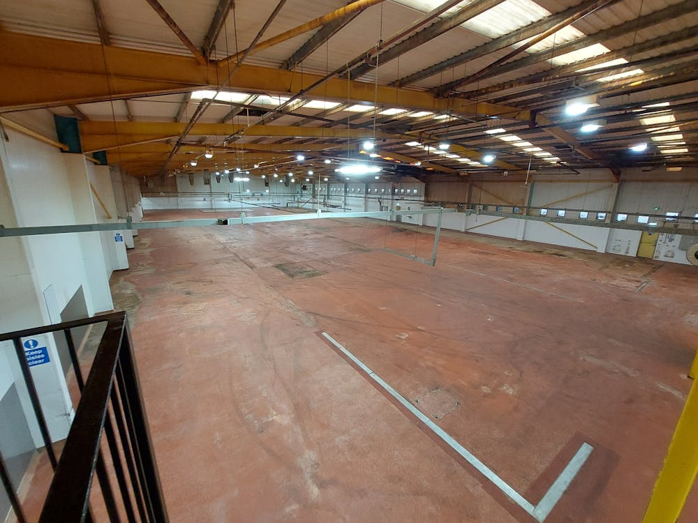 Warehouse At Shaw Lane Industrial Estate, Ogden Road - 20230904_101322.jpg