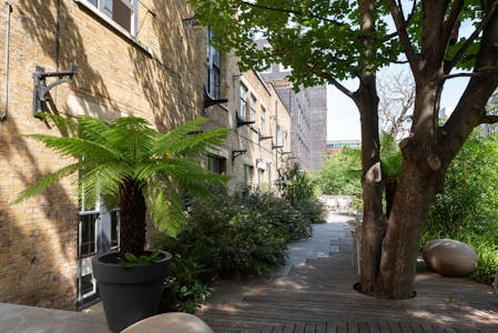 Waterside, 44-48 Wharf Road, Islington, Office To Let - Outdoor Seating