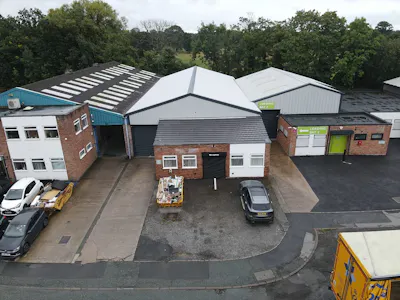 Unit 2 Second Avenue, Stockport, Industrial/Logistics To Let - dji_fly_20260925_101121_0_1790327481824_photo_low_quality.jpg