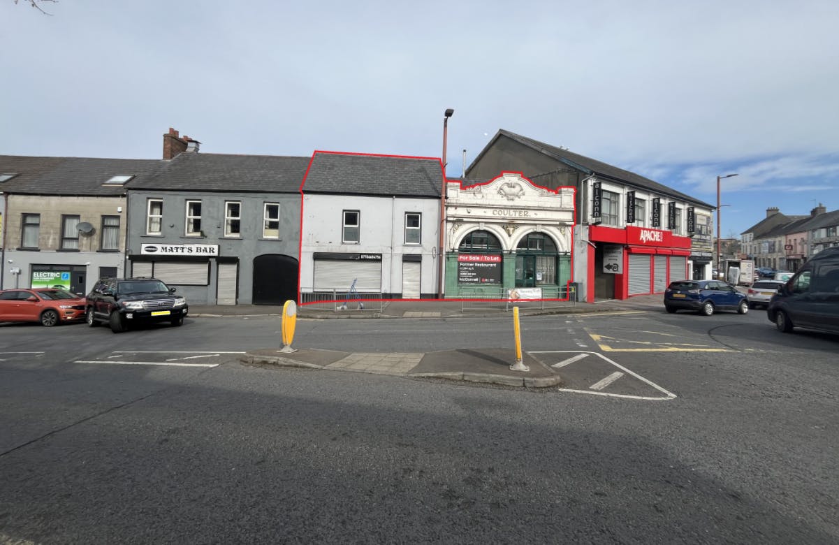 1-5 Dromore Street, Ballynahinch, Retail For Sale - Photo Outline V3.png