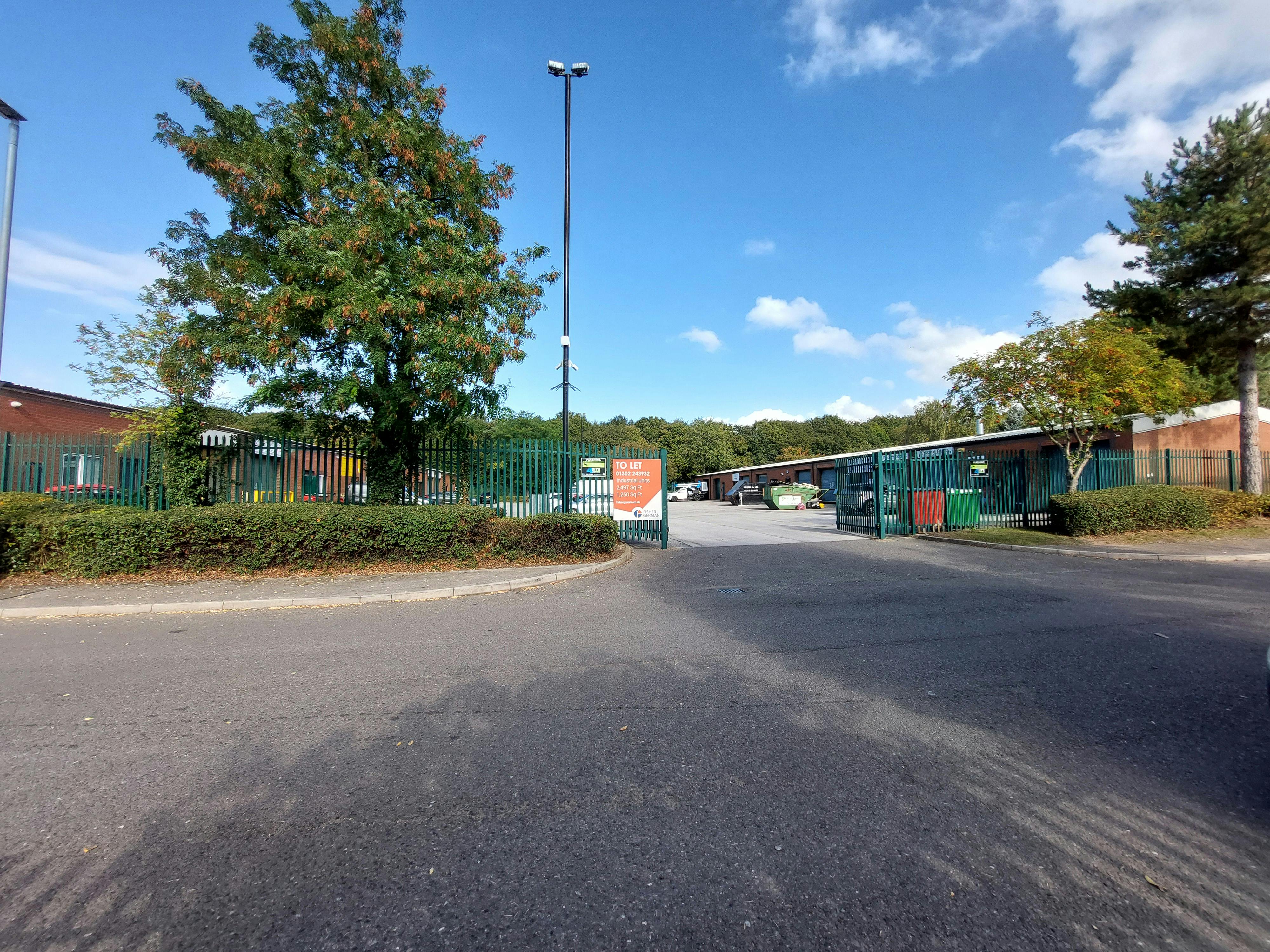 Industrial Unit in Doncaster - photo 4