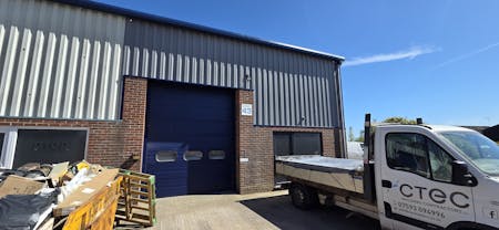 Unit 43, Pevensey, Industrial/Logistics / Office / Open Storage / Trade Counter / Warehouse To Let - 20260424_143504.jpg