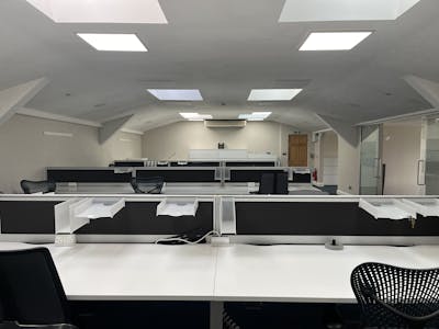 Offices, Shardeloes Farm, Amersham, Office To Let - IMG_1014.JPG