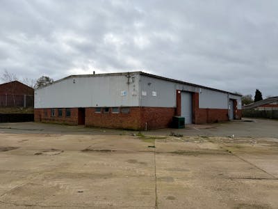Alma Street, Wolverhampton, Industrial / Land / Warehouse To Let - edited front photo.jpg