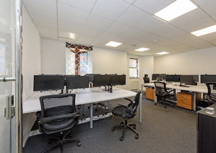 Unit 6 The Cloisters, 11-12 George Road, Birmingham, Office To Let - 6 The Cloisters_027.jpg
