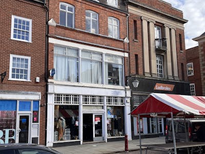 21 Market Place, Newark, Retail To Let - IMG_2859.JPG
