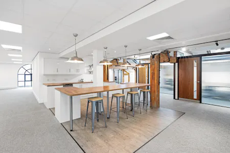 1 York Place, Leeds, Office To Let - DSC03722.jpg