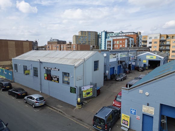 Unit C3, Holly Street Trading Estate, Luton, Industrial To Let - Aerial_7.jpg