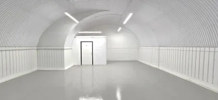 Arch 85 & Arch 86, Cable Street, Shadwell, London, Industrial To Let - 20260706_175729 - Edited.jpg