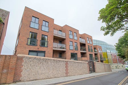 GROUND FLOOR UNIT, KEMPTOWN HOUSE, 72 CARLTON HILL, BRIGHTON, Healthcare / Investment / Office / Other - Health / Nursery / Church / Education For Sale - IMG_621_3_large.jpg