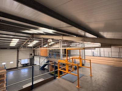 4-5 Seaton Mews, Yeovil, Industrial/Logistics To Let - IMG_2372.JPG