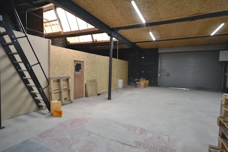 Unit 1D Bridge Mills, Bury, Distribution Warehouse / Industrial / Storage / Light Industrial / Warehouse / Industrial / Warehouse To Let - CSC_0028.JPG