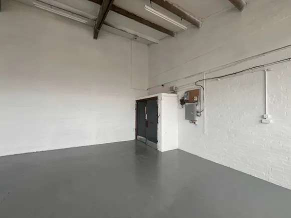 Vernon Building, Westbourne Street, High Wycombe, Industrial To Let - WhatsApp Image 2026-06-02 at 15.jpeg