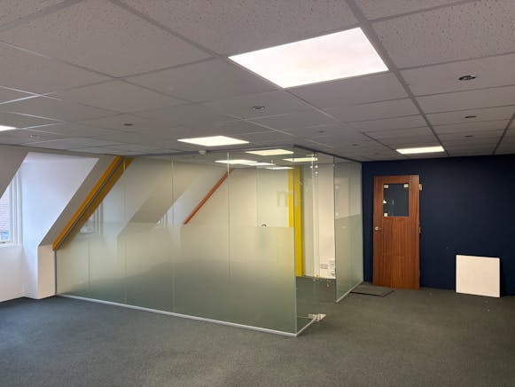 Fairway House, High Street, Great Missenden, Development / Investment / Offices To Let - IMG_6431.jpeg