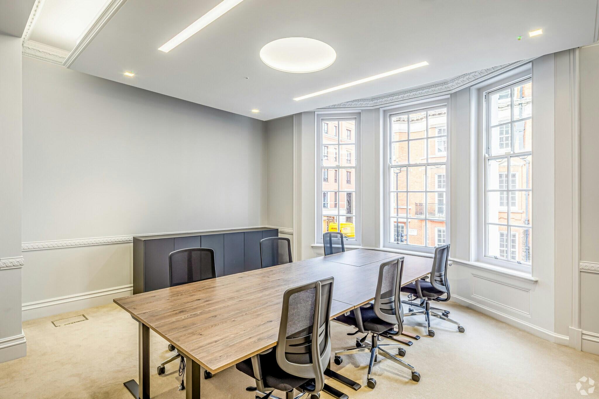 56 Grosvenor Street, London, Offices To Let - 56GrosvenorStLondonInteriorPhoto16LargeHighDefinition.jpg