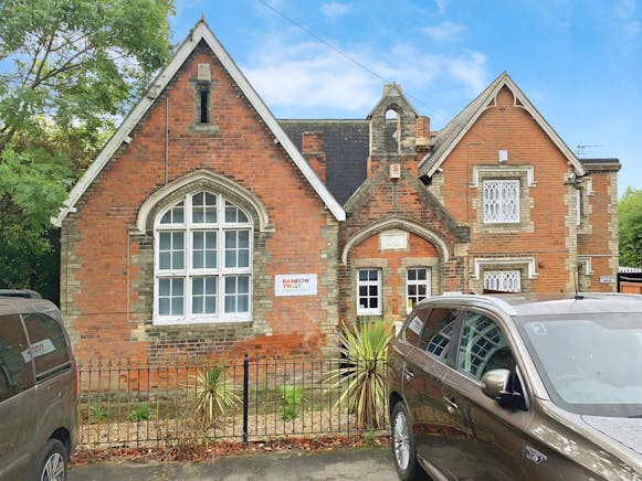 The Estate Office, Pitsea, Office To Let - f83b8e61-pic 203.jpg