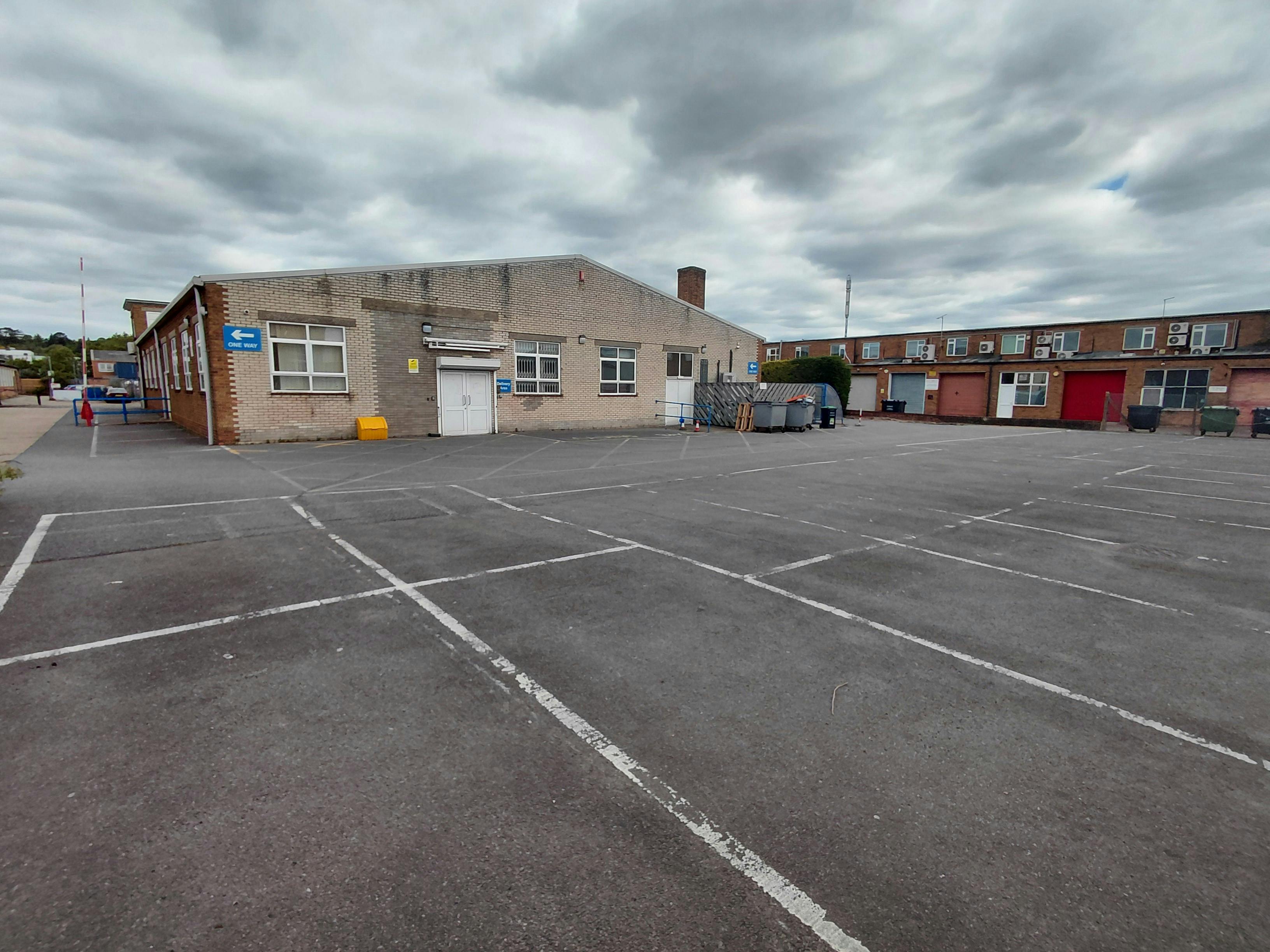 7-9 Cremyll Road, Reading, Berkshire, RG1 8NQ image 2