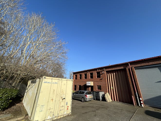 Unit 8, Albany Park Industrial Estate, Camberley / Frimley, Warehouse & Industrial To Let - IMG_7564.jpeg