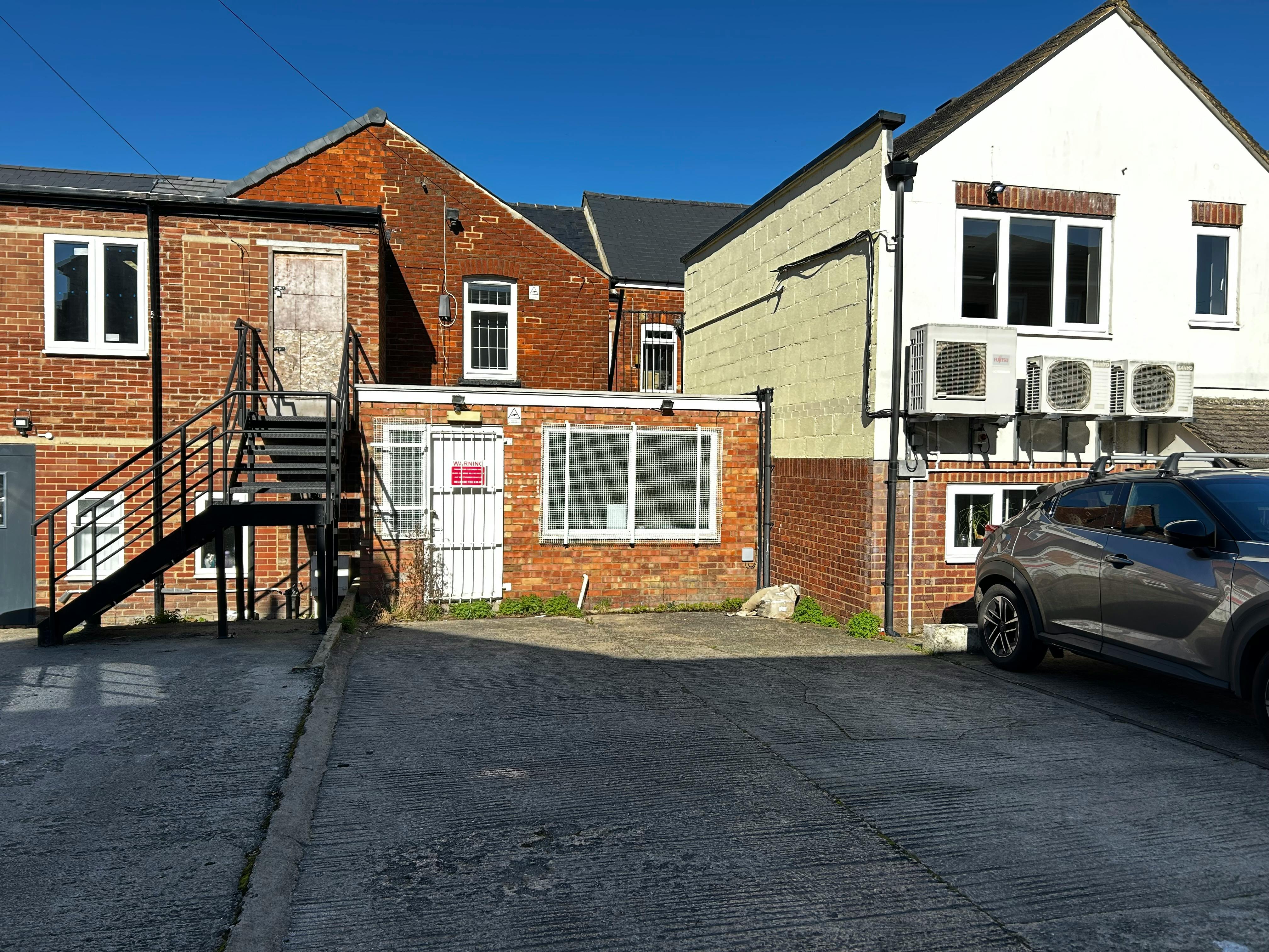 14 Commercial Road, Swindon, Offices / Retail For Sale - IMG_7809.jpeg