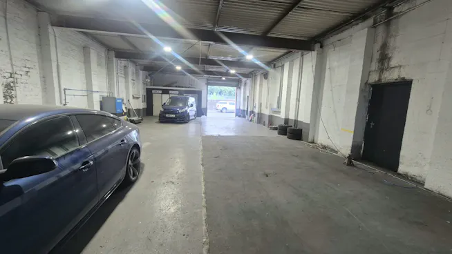 60 Well Street, Paisley, Industrial To Let - PHOTO-2026-08-27-14-59-18 2.jpg
