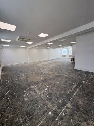 111 Baker Street, London, Offices To Let - IMG_4700.JPG