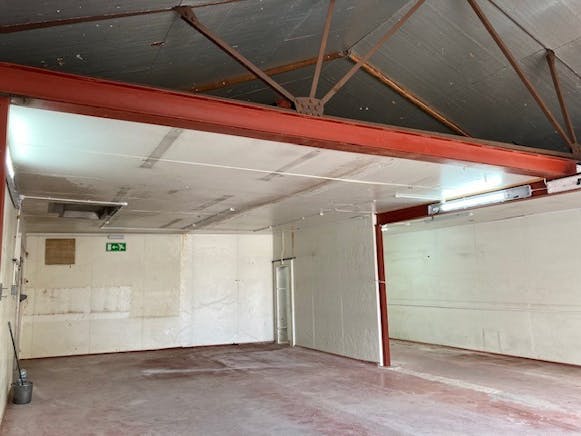 4 Guildford Road, Bagshot, Industrial / Warehouse To Let / For Sale - warehouse 1.jpg