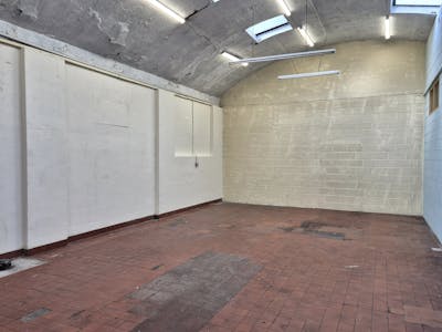 Unit 22, Hillgate Business Centre, Stockport, Industrial/Logistics To Let - 20260202_131457.jpg