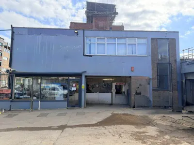 14-16 Shacklewell Lane, London, Industrial / Light Industrial / Warehouse To Let - gnd floor fron 3.jpg
