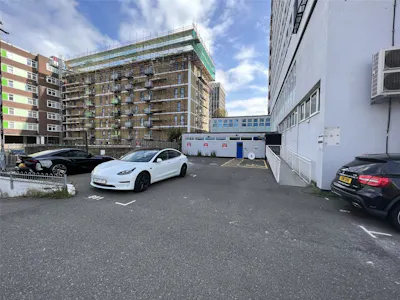 45,Skyline Plaza, Victoria Avenue, Southend-on-Sea, Investment - Mixed use For Sale - Image 4