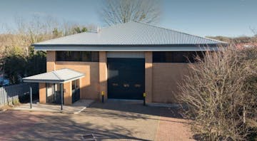 Unit 76 Powder Mill Lane, Dartford, Industrial To Let - Dartford - 76 Powder Mill main.jpg