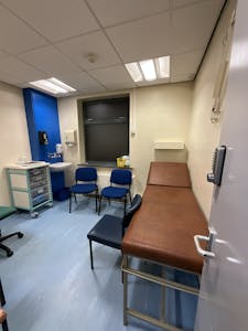 Tonge Moor Health Centre, Thicketford Road, Bolton, Office To Let - IMG_3117.jpg
