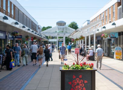 12 South Walk, Bristol, Shopping Centre To Let - South Walk #2.jpg