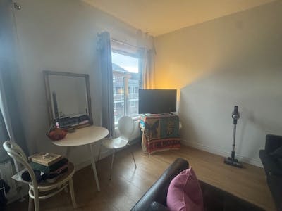 386 Hornsey Road, London, Investment / Retail For Sale - 2.jpg