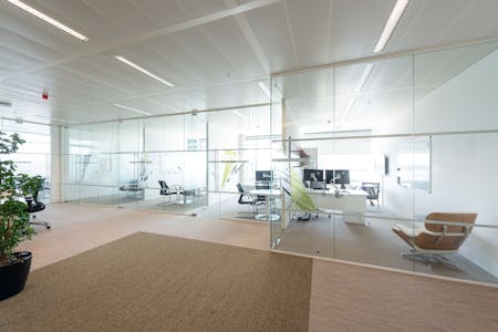 Building 6, Chiswick Park, Chiswick, Office To Let - MCP_68002.jpg
