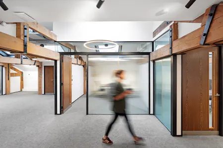 1 York Place, Leeds, Office To Let - DSC04061.jpg