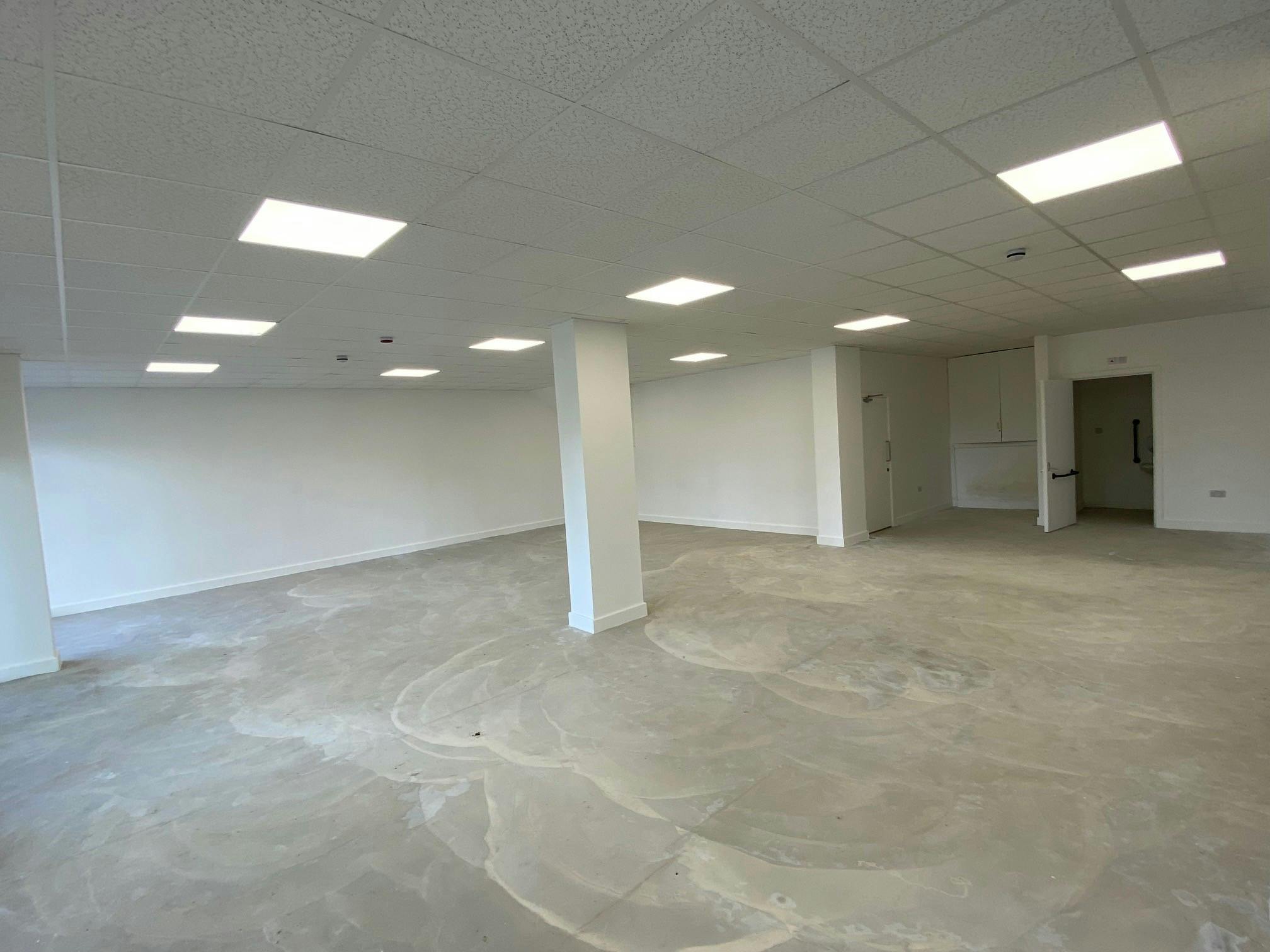 Unit 47-48 (62-63) Crossgates Shopping Centre, Leeds, West Yorkshire, LS15 8EU