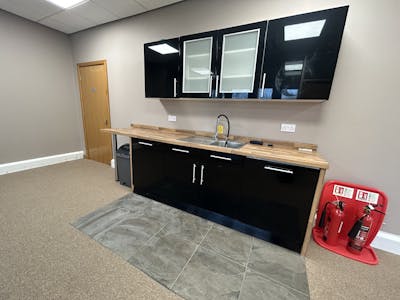 Unit 4 Silkwood Court Ossett, Wakefield, Office To Let - IMG_5503.JPG