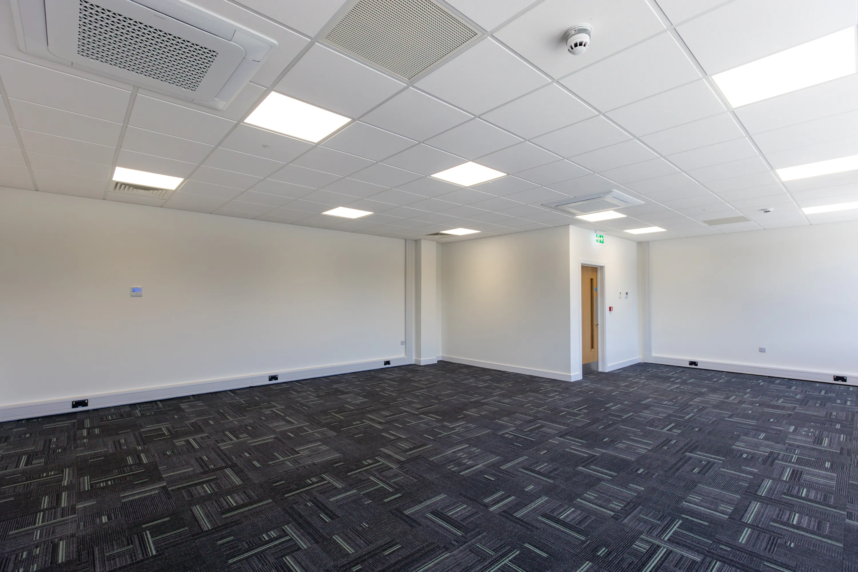 Unit 7 T45, Aire Valley Road, Leeds, West Yorkshire, LS9 0AA