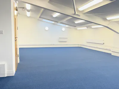 Unit 3 Betchworth Works, Crawley, Business Units / Industrial For Sale - WEB IMG_9927.JPG