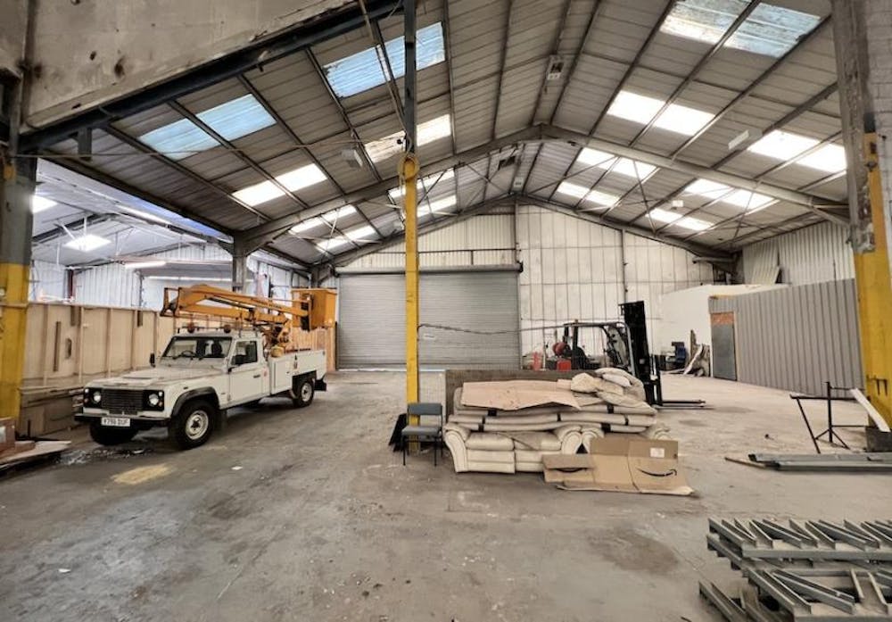 Trafalgar House, Quarry Road - Image 2