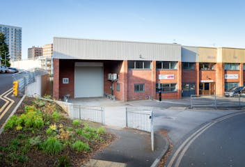 Unit 18 Garrick Industrial Estate, Hendon, Industrial To Let - 16GIE5.jpg