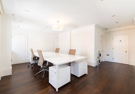 48 Curzon Street, London, Office To Let - 05af4f84a9c5501895369d19248089e7hires48curzonst4.jpg