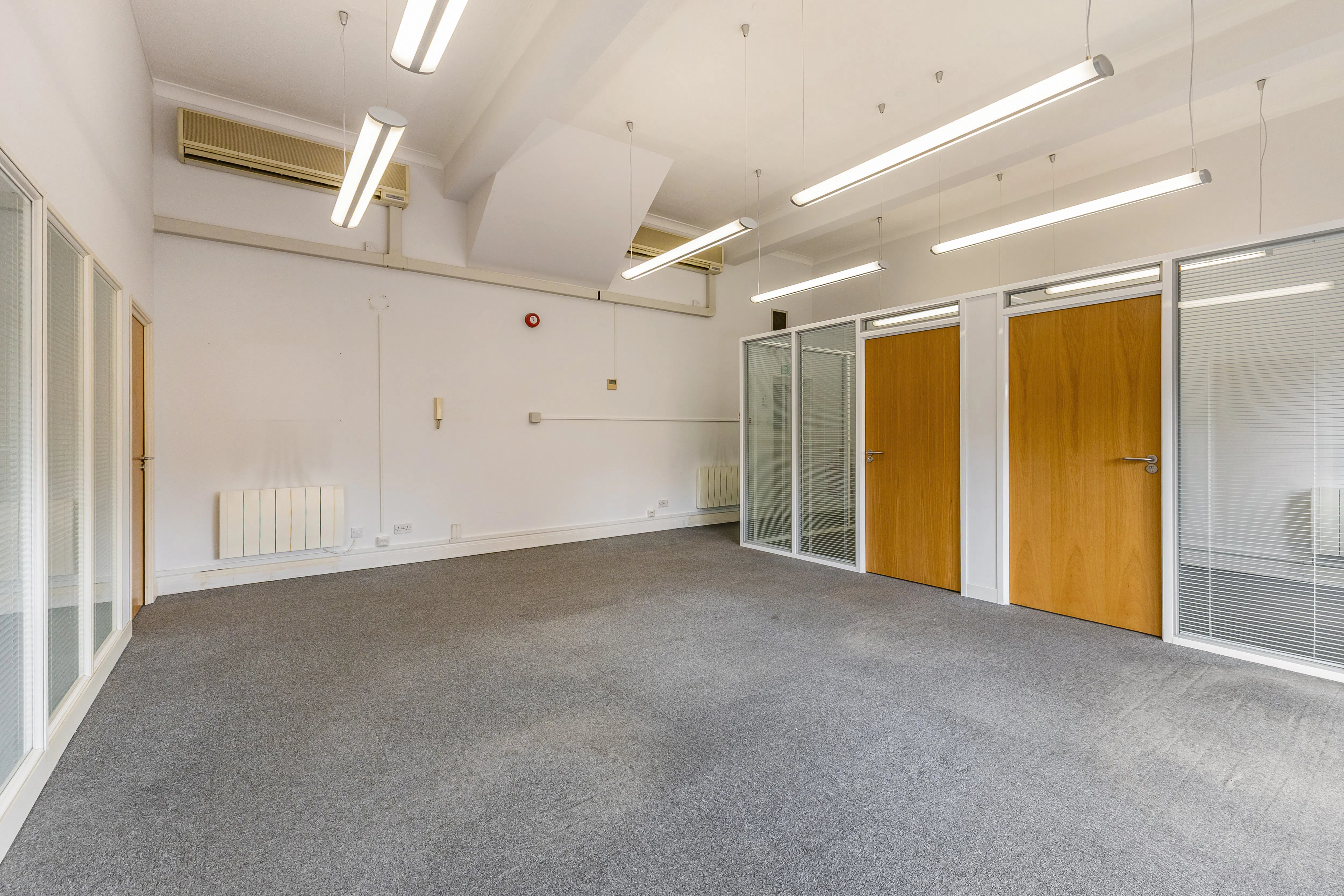 1-2 Broadway Court, Chesham, Offices To Let / For Sale - 108313_1 Broadway Court High Street  (18).jpg