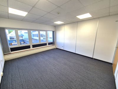 Sovereign House, Stockport, Office To Let - 20250501_075426.jpg