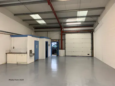 Unit 22, Hillside Business Park, Bury St Edmunds, Industrial/Logistics To Let - 2024 photo 2.jpg