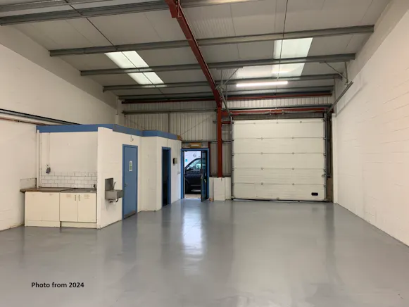 Unit 22, Hillside Business Park, Bury St Edmunds, Industrial To Let - 2024 photo 2.jpg