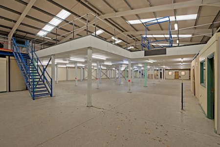 Eskdale House, Harrogate, Industrial / Warehouse To Let / For Sale - IMG_6996.jpg