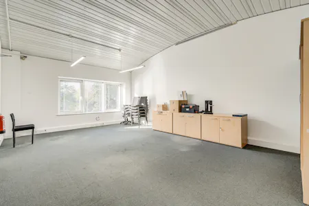 Second Floor, Unit 7, English Business Park, Hove, Business Park / E (Commercial / Business / Service) / Office To Let - 7 English Business Park Final-8.jpg